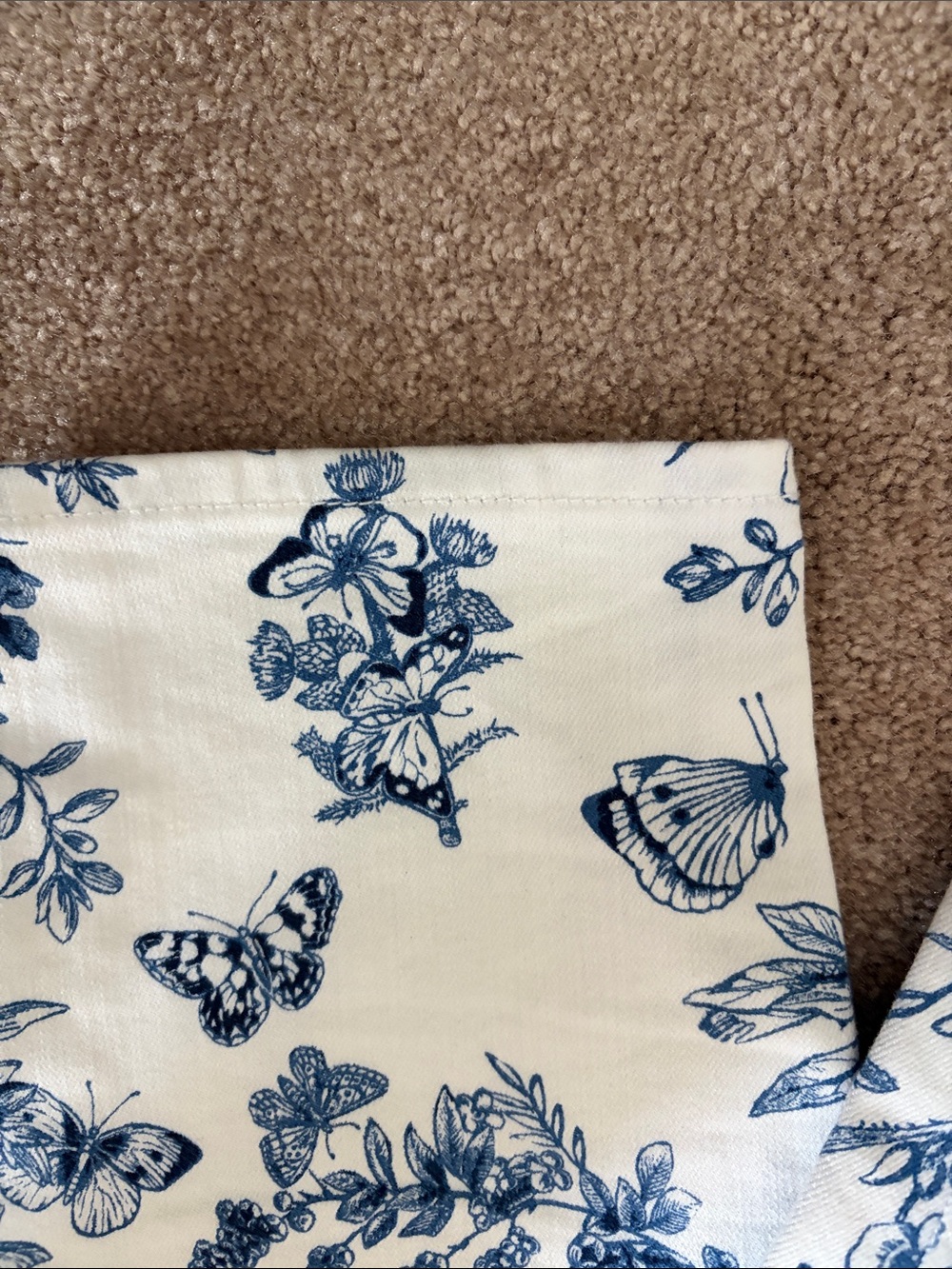 Talbots slim ankle Jeans with Blue Floral & Butterfly Print - Picture 2 of 3